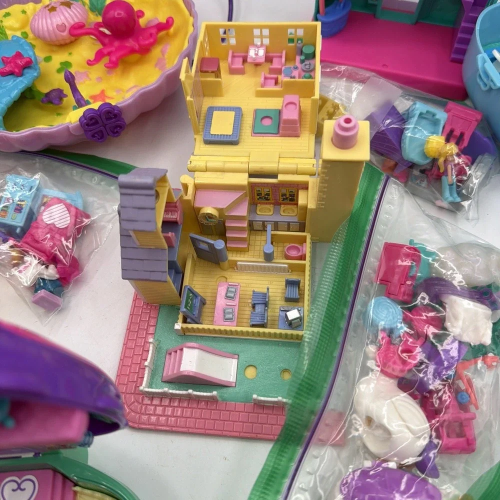 Lot of 7 Polly Pocket Compact Playsets W/  Figures Dolls & Accessories